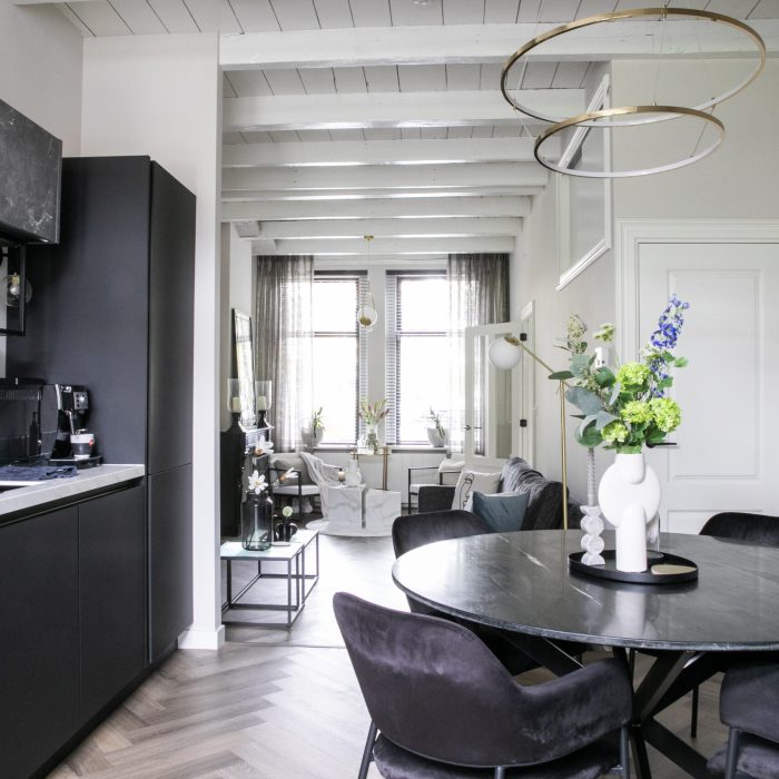 Totaalverbouwing jaren 30 woning door PvE projecten